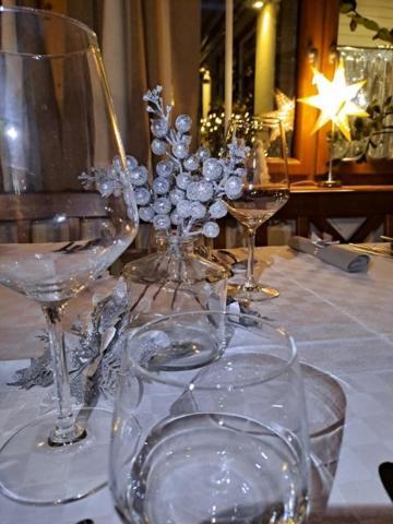 Gasthof Zum Schiffmeister Wesenufer ภายนอก รูปภาพ
